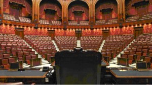 parlamento-vuoto