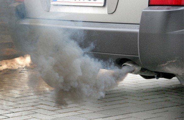 Smog, domani nuovo stop veicoli inquinanti