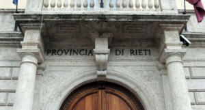 RIETI/ La Provincia è moribonda ma i dirigenti trovano il tempo di regalarsi 13mila euro