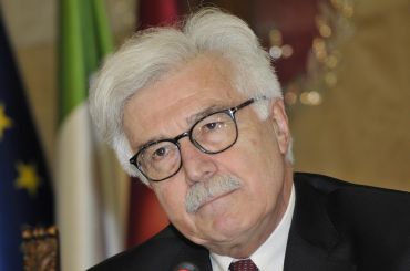 AMA/Presidente Strozzi indagato si dimette  