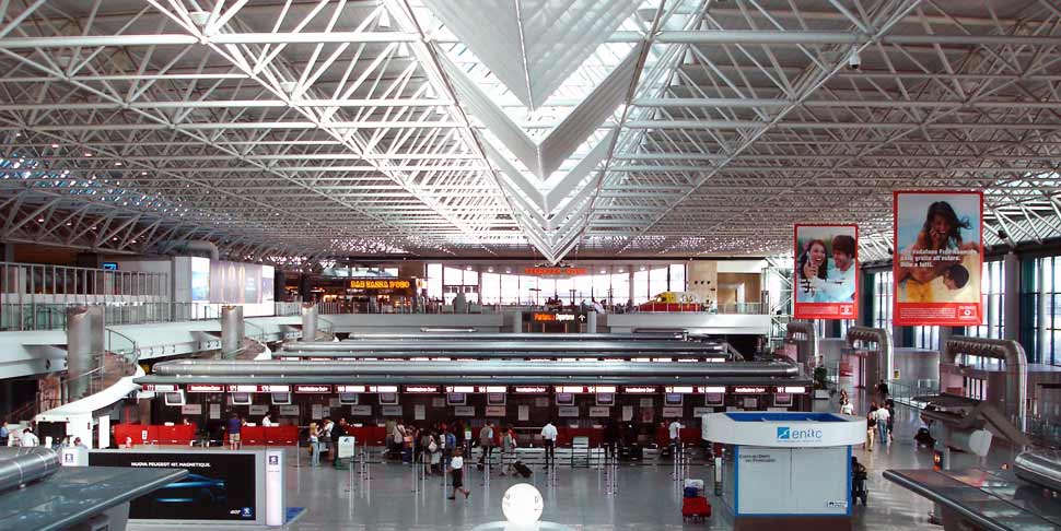 Terrorismo, all'aeroporto Fiumicino intensificati i controlli
