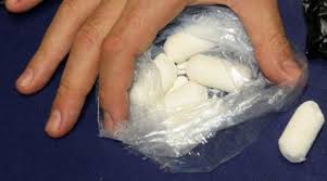 Cocaina nello stomaco: un arresto all'aeroporto di Fiumicino
