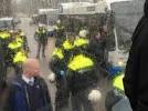 Feyenoord-Roma, pugno duro della polizia di Rotterdam: 83 tifosi giallorossi fermati, un arresto