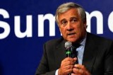 Tajani apre la convention di Fiuggi: “Il leader del centrodestra è Berlusconi, ma aiutiamo i giovani”