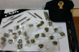 Ostia, arrestata una 61enne e il nipote per 1,5 kg di hashish e marijuana