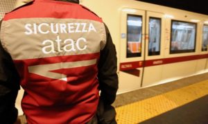 vigilantes-roma-metro-atac