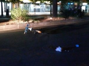 Roma - Incidente in bici a Colli Portuensi 560. Il ciclista è caduto da solo. 