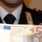 EUR - Droga e soldi falsi in casa: Arrestato