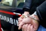 CASILINO – Sorpreso a rubare un auto, arrestato un uomo di 44 anni