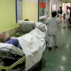 FROSINONE - Mancano le barelle e le ambulanze restano ferme. La denuncia della Ugl Sanità