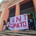 Tensione tra polizia e studenti al Liceo Kant di Roma