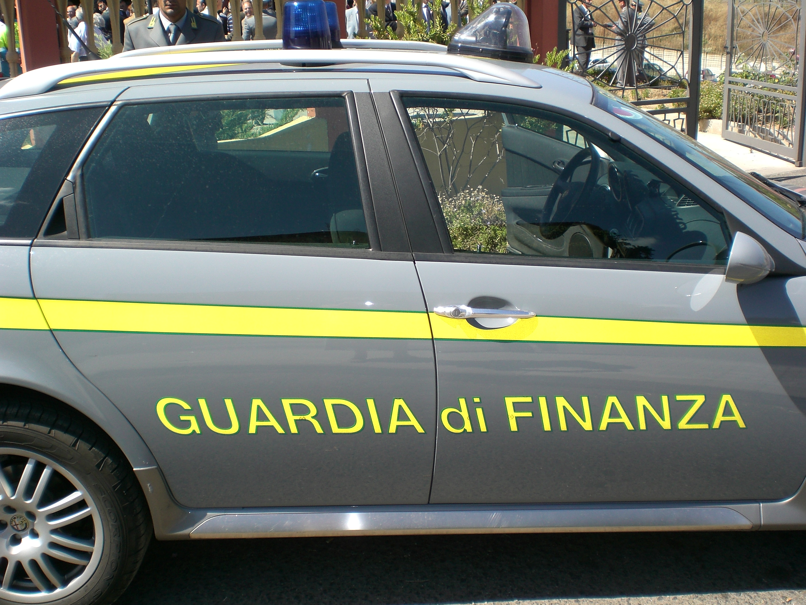 Scuola, sequestrati 300mila articoli di cancelleria a Frosinone