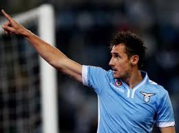 Coppa Italia, Klose illude la Lazio: il pari premia il Napoli
