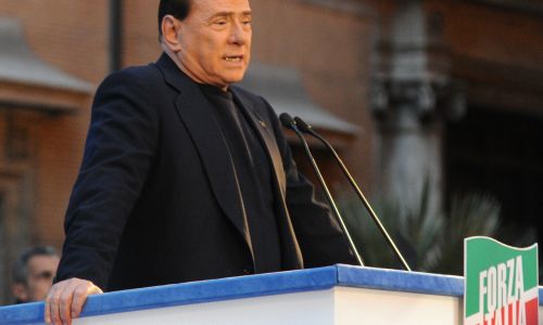 Mafia capitale, Berlusconi insiste: 