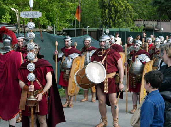 Stop ai centurioni anche in Vaticano