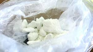 Droga, recuperati 9 chili di cocaina: 3 persone in manette