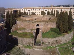 Mausoleo Augusto, a due giorni dal bimillenario l'opera non è ancora finita