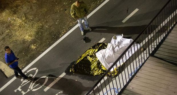 Ostiense, ritrovato un cadavere sotto il ponte della Scienza: ipotesi suicidio
