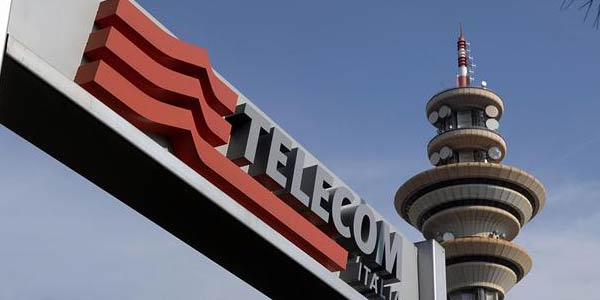 Telecom, dipendenti in sciopero per difendere 22 posti di lavoro