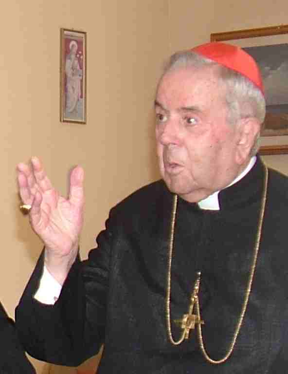 Vaticano, addio al cardinale Angelini: l'ultimo porporato nato a Roma