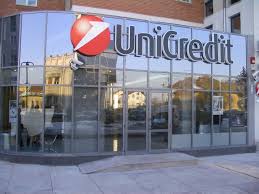 Unicredit, chiesto il processo per Profumo: presunta frode da 245 milioni
