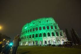 Colosseo in verde per la festa di San Patrizio