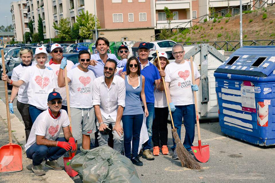Municipio VI, i volontari di Marchini in strada per pulire le strade: in piazza anche Onorato
