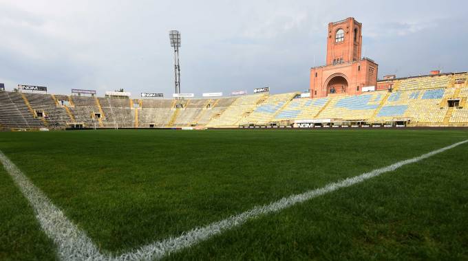 Bologna-Roma: al Dall'Ara match sotto l'acquazzone, campo pesante