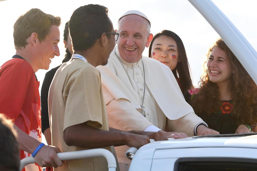Papa Francesco ai giovani: fate sentire il vostro grido