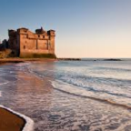 Nel Castello di Santa Severa il più suggestivo ostello della gioventù sul Mar Mediterraneo