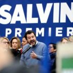 Salvini a Roma contro lo ius soli: “Mi candiderò nei collegi di Renzi”