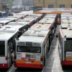 Trasporto pubblico al collasso300 mezzi fermi nei depositi per guasti
