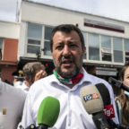 Rocca Cencia, Salvini tenta il blitz a Rocca Cencia