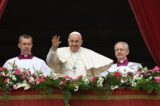 Papa Francesco torna a chiedere il cessate il fuoco nel messaggio di Pasqua